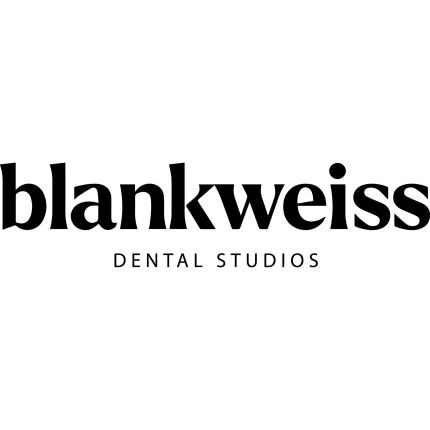 Logótipo de Zahnarztpraxis blankweiss - dental studios | Dr. Lars Wagenmann