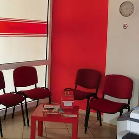 Berlin-Biesdorf Wartebereich