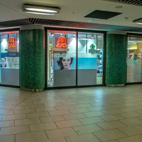 Aussenansicht der Ernst-August-Apotheke | Niki-de-Saint-Phalle-Promenade Hannover