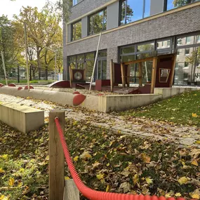 Außenaufnahme, FRÖBEL-Kindergarten Wißmannstraße in Hannover Südtstadt-Bult, © 2023 FRÖBEL e.V. Alle Rechte vorbehalten