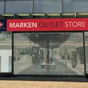 Außenfassade des Marken Outlet Store in Bremen von Peek&Cloppenburg Hamburg