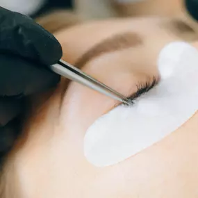 Wimpernverlängerung - Hair1 - Friseur und Kosmetik in München