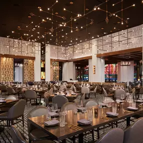 Gordon Ramsay Hell's Kitchen in Las Vegas at Caesars Palace interior dining room image