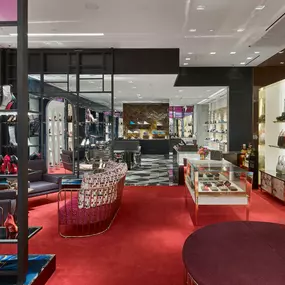 Bild von Christian Louboutin  Houston Galleria