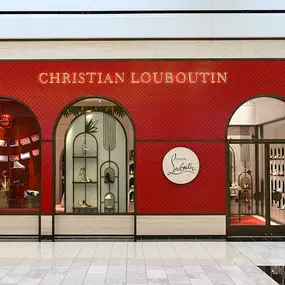 Bild von Christian Louboutin  King Of Prussia