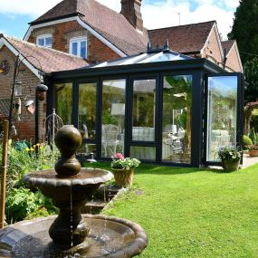 If you are looking to upgrade your existing space or add a new extension, we have a range of modern conservatory styles and colours to choose from. This includes traditional glass, polycarbonate or solid conservatory roof options.