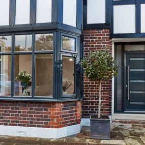 There are many benefits to installing double glazing. They include retaining heat, reducing noise pollution and improving the value of your home.