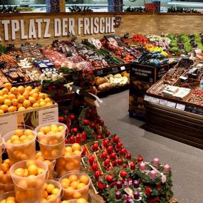 Obst und Gemüse EDEKA Markt Petermann in Korb