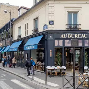 Au Bureau Paris devanture