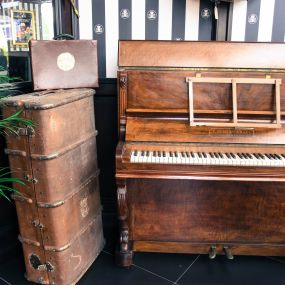 Au Bureau Torcy piano