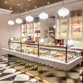 Bild von Ladurée Victor Hugo