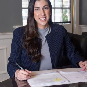 Lindsay Marion Langella started her legal career in the Suffolk County District Attorney’s Office as an Assistant District Attorney representing the people of Suffolk County. As an Assistant District Attorney, Ms. Langella prosecuted cases including sex abuse, domestic violence, driving while intoxicated, assaults, and other offenses.