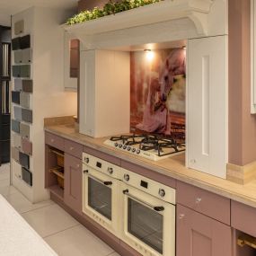 Kitchen Showroom with free 3D kitchen design. Book an appointment today.