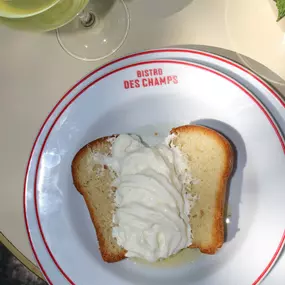 Baba au rhum