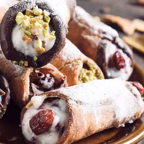 Holy cannoli - you’re in for a treat. Try Italian dessert favorites like the popular cannoli or zeppole, a deep-fried dough ball that can be filled with Nutella or chocolate at Jersey Eats at The LINQ