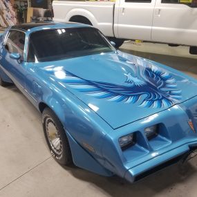 It’s a 1980 Pontiac FIREBIRD, BABY!!! This gorgeous blast from our past came in for an Ultimate Ceramic tint, Compustar alarm, and a full audio upgrade.