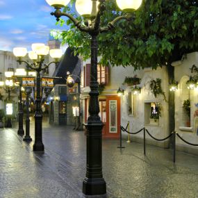 Paris Las Vegas boasts two retail areas reminiscent of a quaint Parisian village with cobblestone streets and painted ceilings. Stroll through the Horseshoe Promenade and Le Boulevard to shop until you drop by picking up jewelry and accessories, cigars, gourmet treats, memorabilia and stylish clothing.