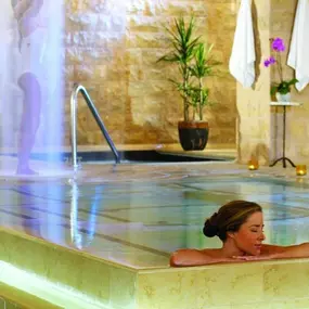 Relax, indulge, and escape at award-winning Las Vegas spas at Caesars Palace.