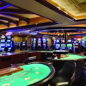 Harrah's Lake Tahoe property-b005-923927. At Harrah's Lake Tahoe you can relax in luxe hotel rooms with premier amenities, play the slots and tables at the casino, reserve a table at a world-class restaurant, and get in on the vibrant nightlife.