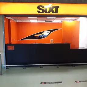 Sixt Alquiler de Coches en el aeropuerto de Ibiza