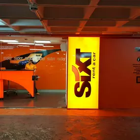 Sixt Alquiler De Coches Y Furgonetas - Barcelona Centro (Eixample)