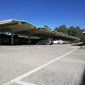 Parking de Sixt alquiler de coches en Jerez de la Frontera