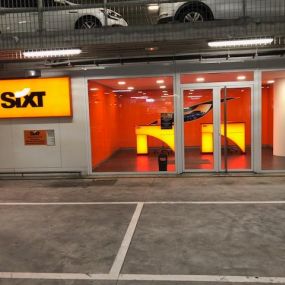 Sixt alquiler de coches en el aeropuerto de Santiago