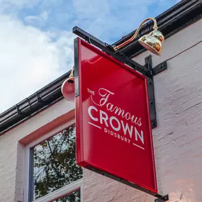 Bild von The Famous Crown