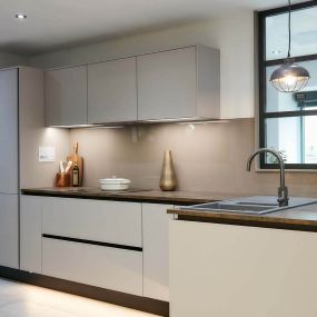 Visit our Kitchen Showroom. We offer a free 3D design service.