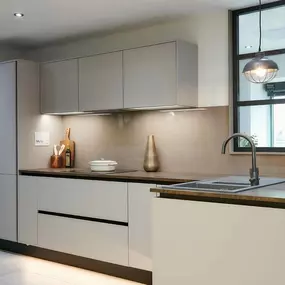 Visit our Kitchen Showroom. We offer a free 3D design service.