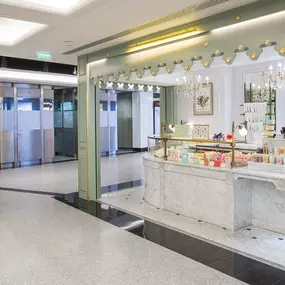 Bild von Ladurée Terminal 1 Zone sous douane