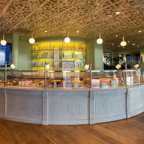 Bild von Ladurée Roissy Terminal 2F Zone publique