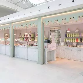 Bild von Ladurée Terminal 2F porte F21 à F36