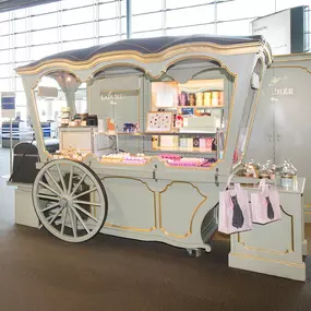 Bild von Ladurée Terminal 2E Porte L