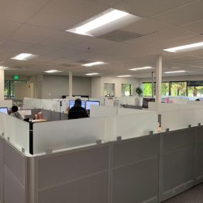 Omni Logistics San Francisco office desks