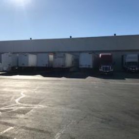 Omni Logistics warehouse loading docks
