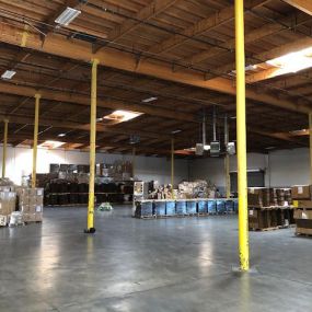 Omni Logistics shipments in warehouse