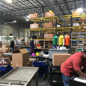 Omni Logistics Dallas warehouse and team members