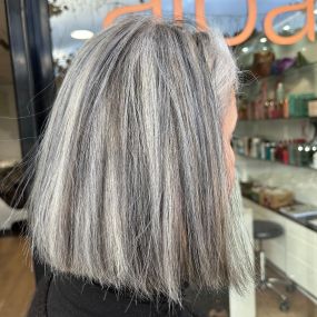 Bild von Camille Albane - Coiffeur Valbonne