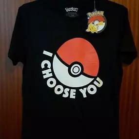 libreria-nemesis-camisetas-05.jpg