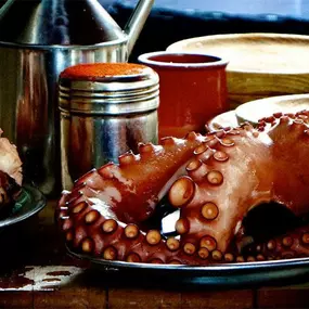 la-pulperia-de-victoria-pulpo-condimentos-05.jpg