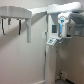 Aparato radiografias dentales Mercedes Alonso.jpg