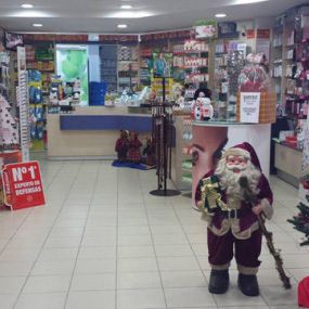 farmacia-montserrat-tallada-farmacia-interior-03.jpg