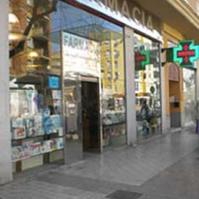 farmacia-pardaleras-badajoz-fachada-01.jpg