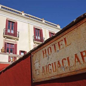 fachada-hotel-01.jpg