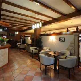 interior-restaurante-03.jpg