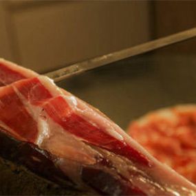 jamones-ibericos-arturo-iberoart-jamon-rebanada-01.jpg