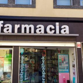 farmacia-manuel-hernandez-fachada-01.jpg