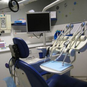 clinica-dental-inausti-instrumentos-odonlogicos-04.jpg