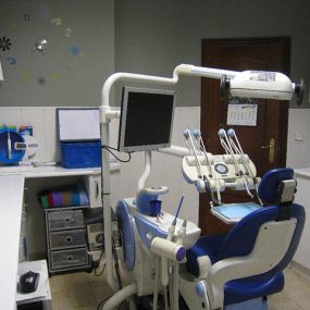 clinica-dental-inausti-consultorio-03.jpg